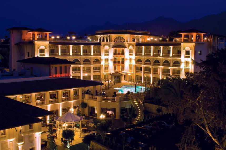 The Savoy Ottoman Palace Hotel Kyrenia  Ngoại thất bức ảnh